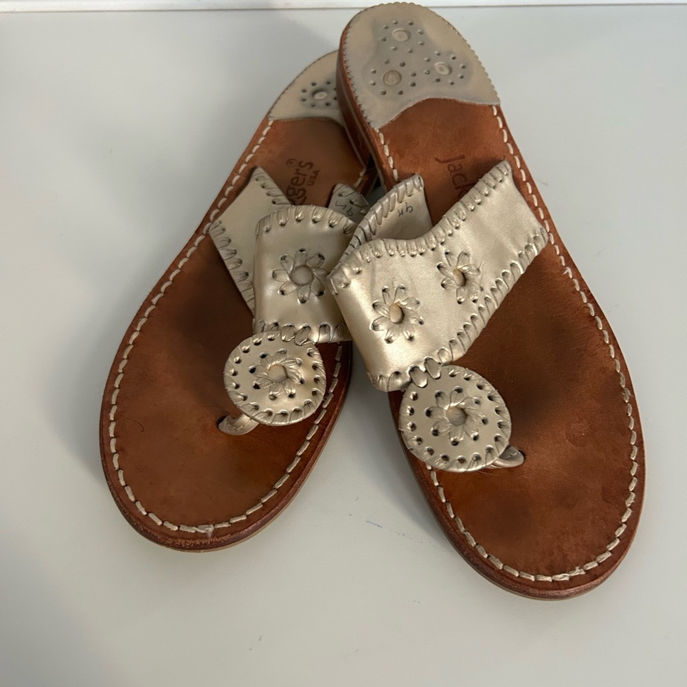 Jack Rogers - lightly used platinum Navajo slides - size 9